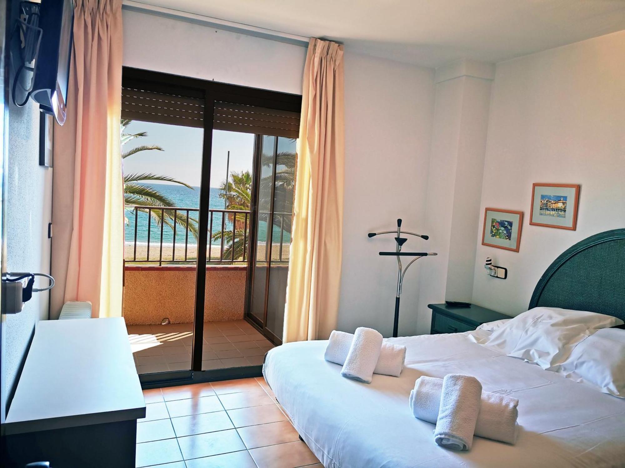 Apartaments Primera Linea Torre Valentina Sant Antoni De Calonge Camera foto